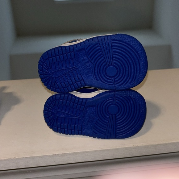 Nike Toddler size 2C - Picture 4 of 4